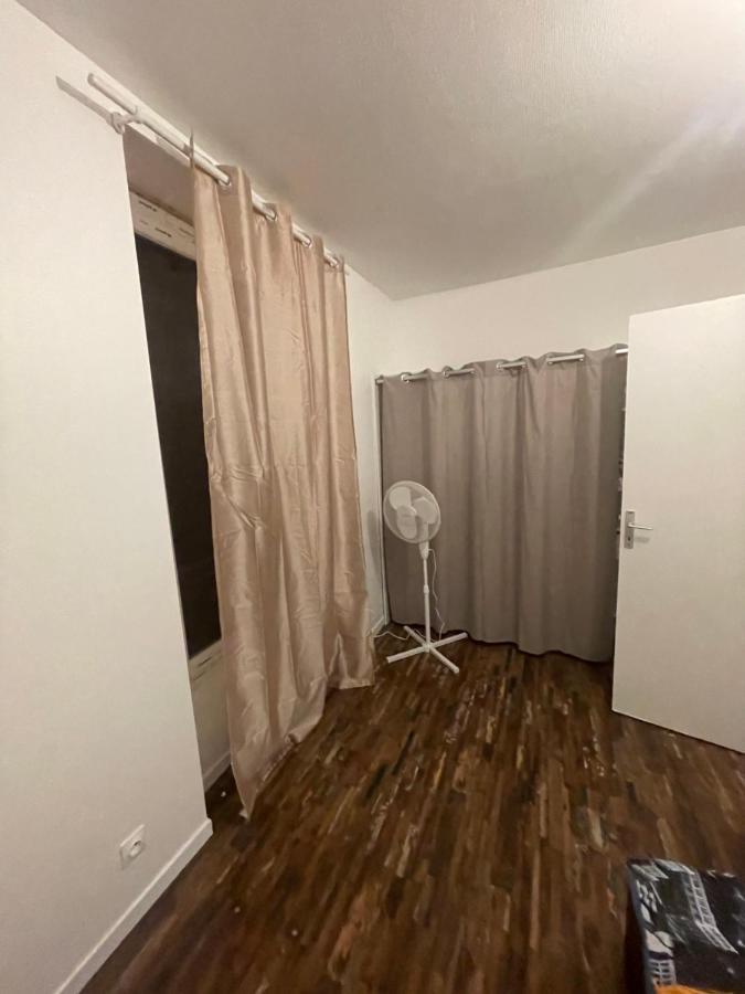 Logement Lagny Sur Marne Disneyland Paris Apartamento Exterior foto